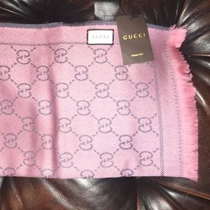Gucci Jacquard Knitted Scarf